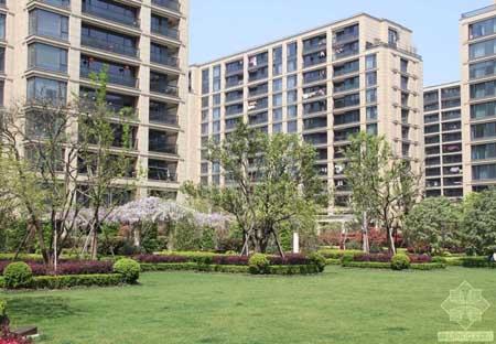 綠城西溪誠園三期守純?cè)纷≌坝^