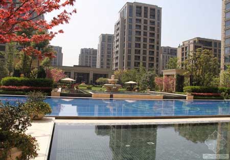 綠城西溪誠園三期守純?cè)纷≌坝^